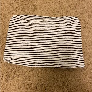 American eagle black and white stripped tube top